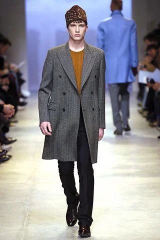 Look 32